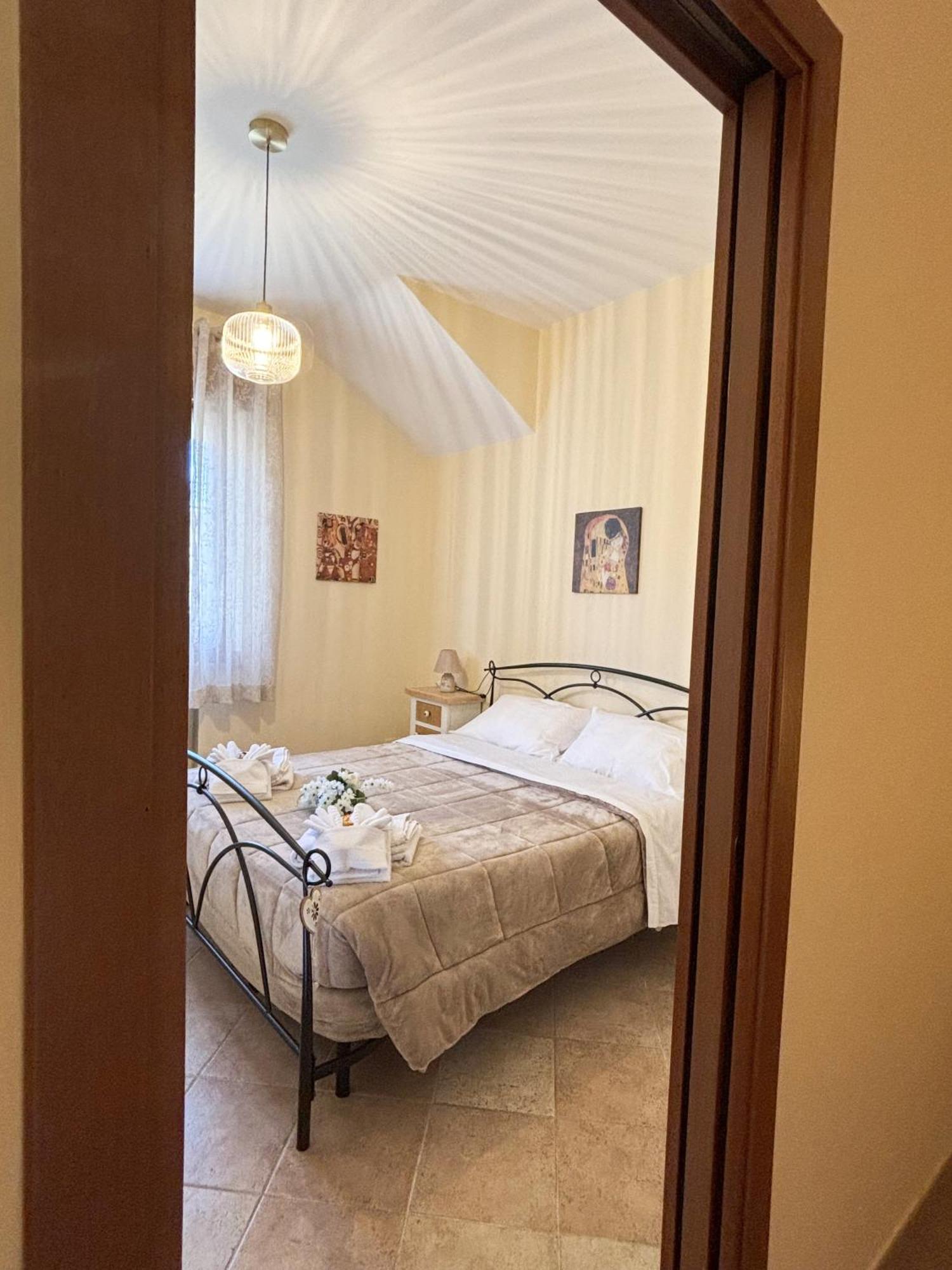 A Casa Di Iole Apartment ฟิวมิชีโน ภายนอก รูปภาพ